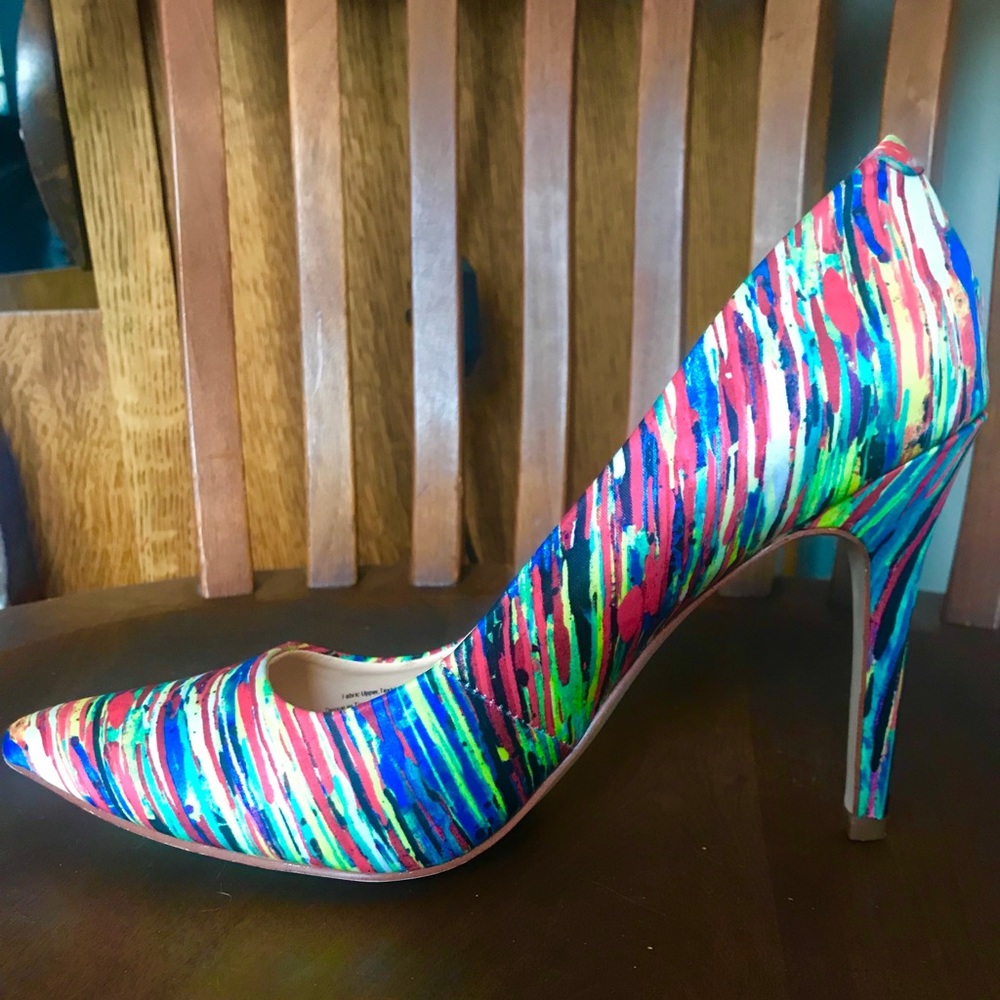 Prabal Gurung for Target Graffiti Pumps - size 8